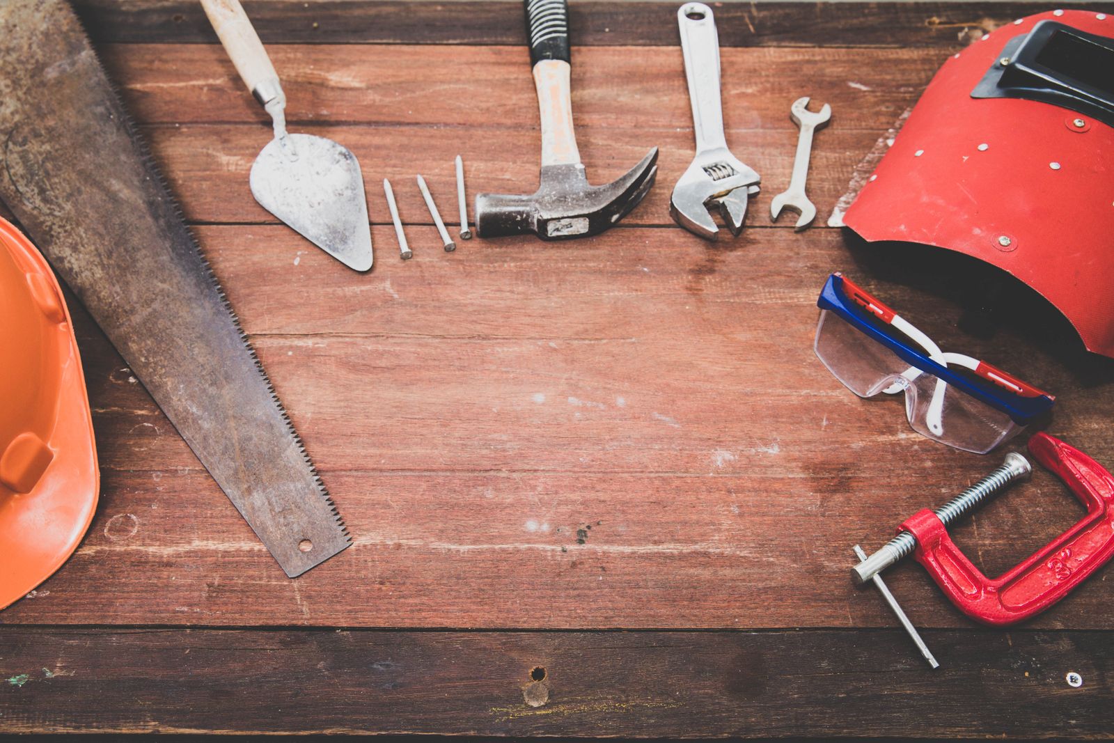 Firefighter equipment and rescue tools (Image: Pexels)